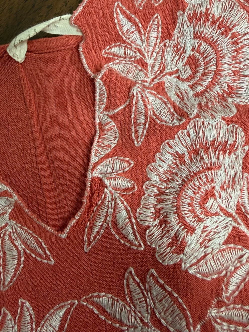 Fair Haven Coral Embroidered Blouse L Boho Peasant Floral Summer Top Chic - Picture 7 of 11